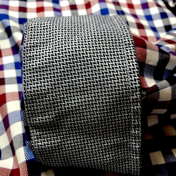 johnston & Murphy XL Tailored ft Checkered Pattern - Picture 4 of 7